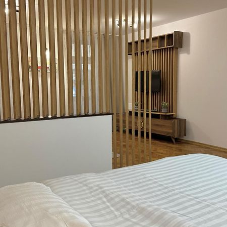 Blancris Studio Braşov Esterno foto