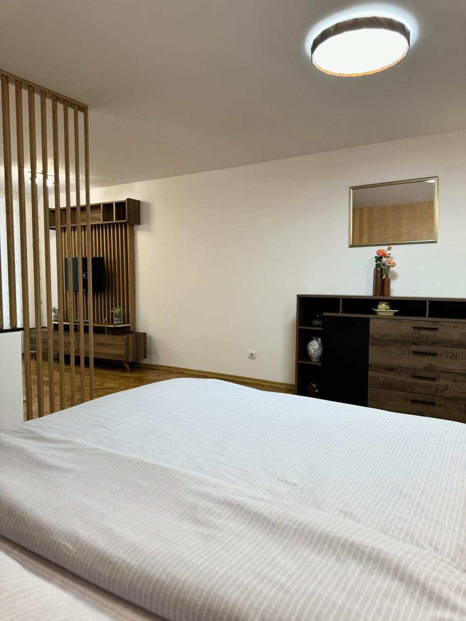 Blancris Studio Braşov Esterno foto