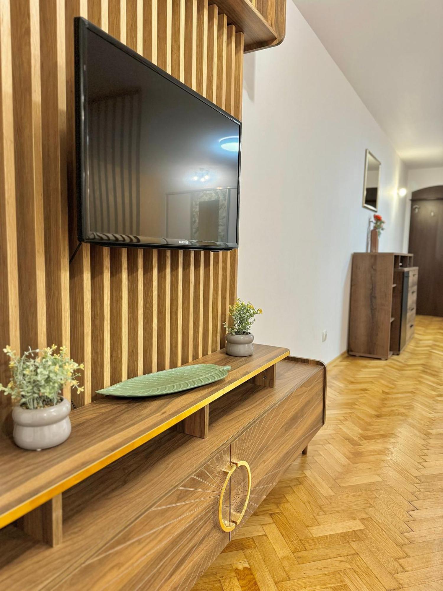 Blancris Studio Braşov Esterno foto